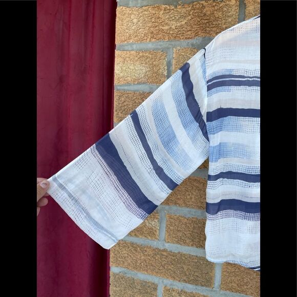 BELLA DAHL TIE FRONT SHIRT - PASTEL STRIPE - Picture 3 of 10